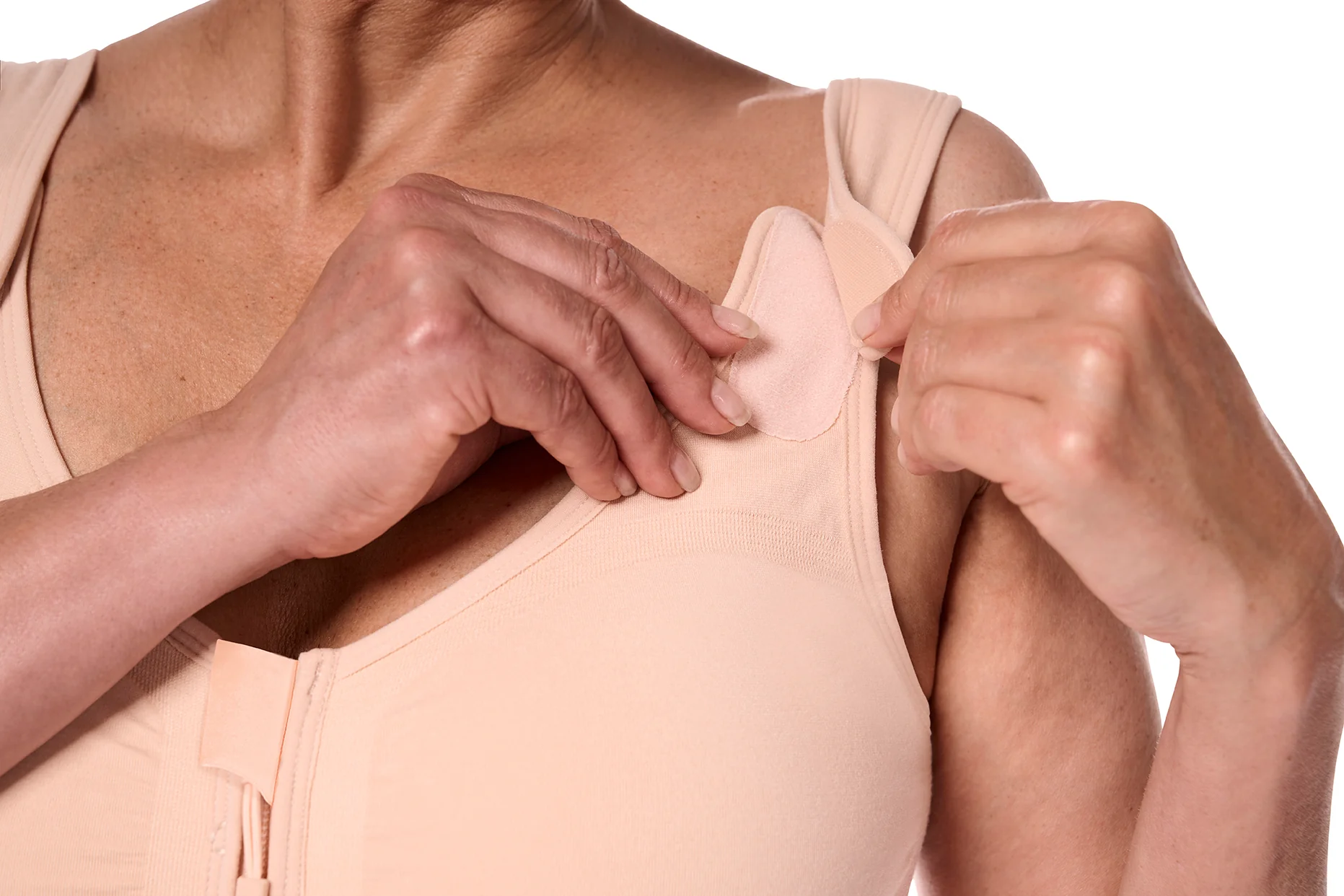 Amoena Leyla Seamless Surgical Mastectomy Bra - Rose Nude - Image 5